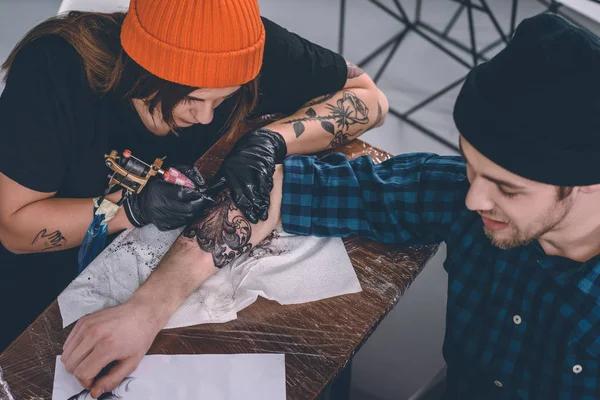 What Makes Tattoo and Piercing Studios Stand Out from the Rest
