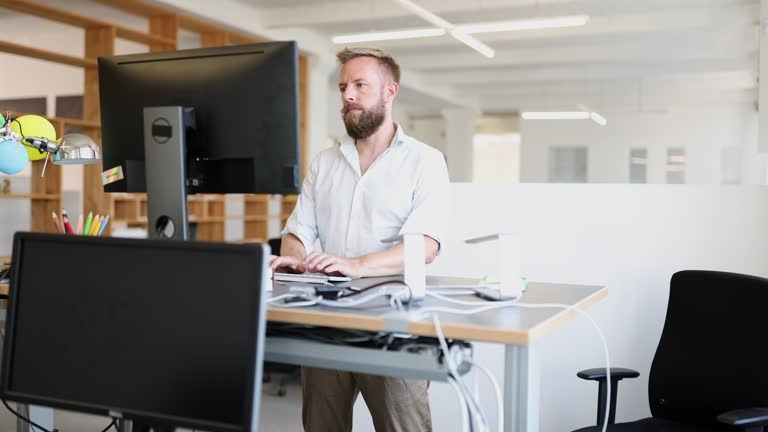 Smart Ergonomic Desks for Office with Advanced Features